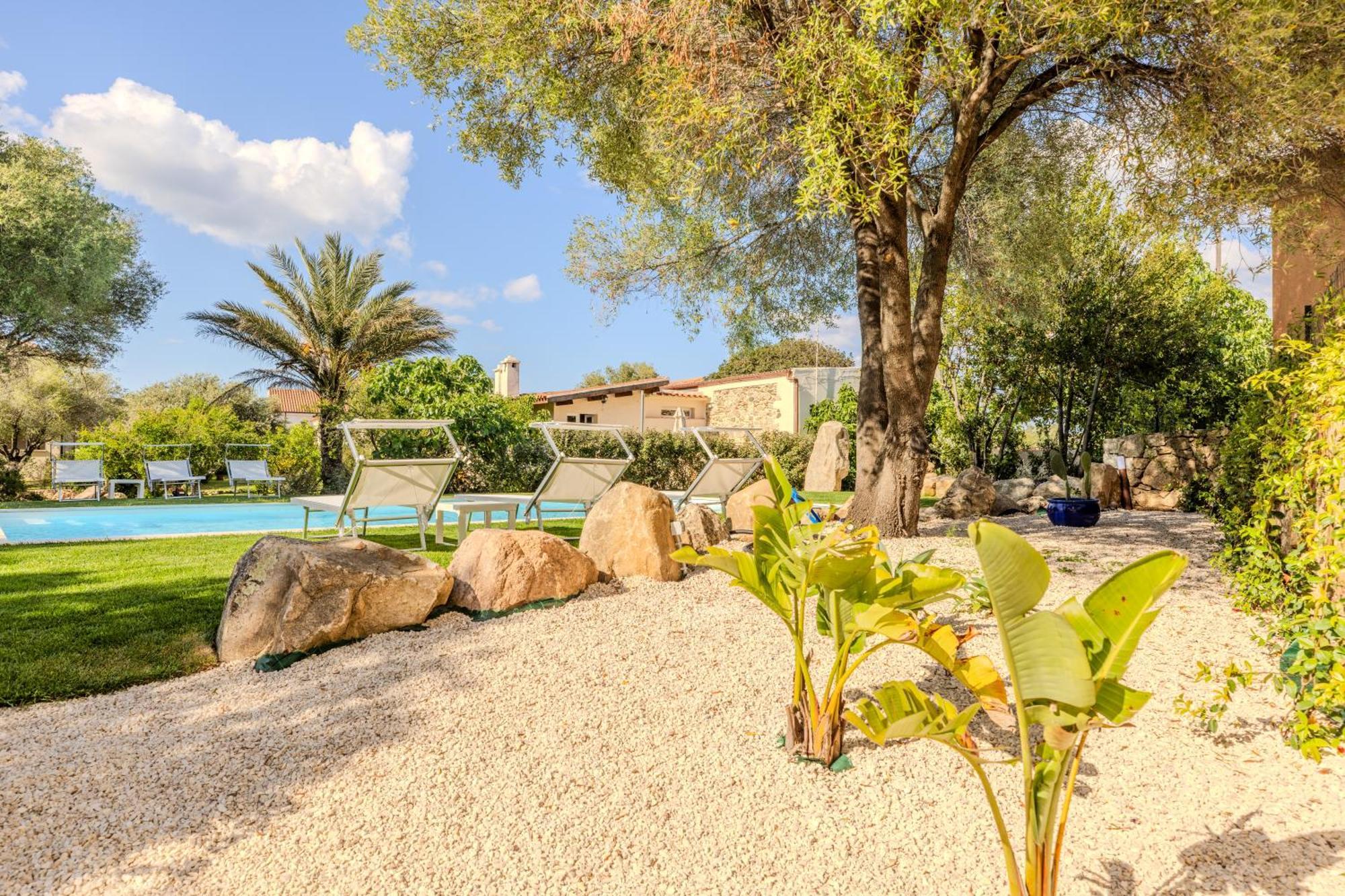 Apartamento Stazzo San Teodoro La Quercia Piscina Condivisa Exterior foto
