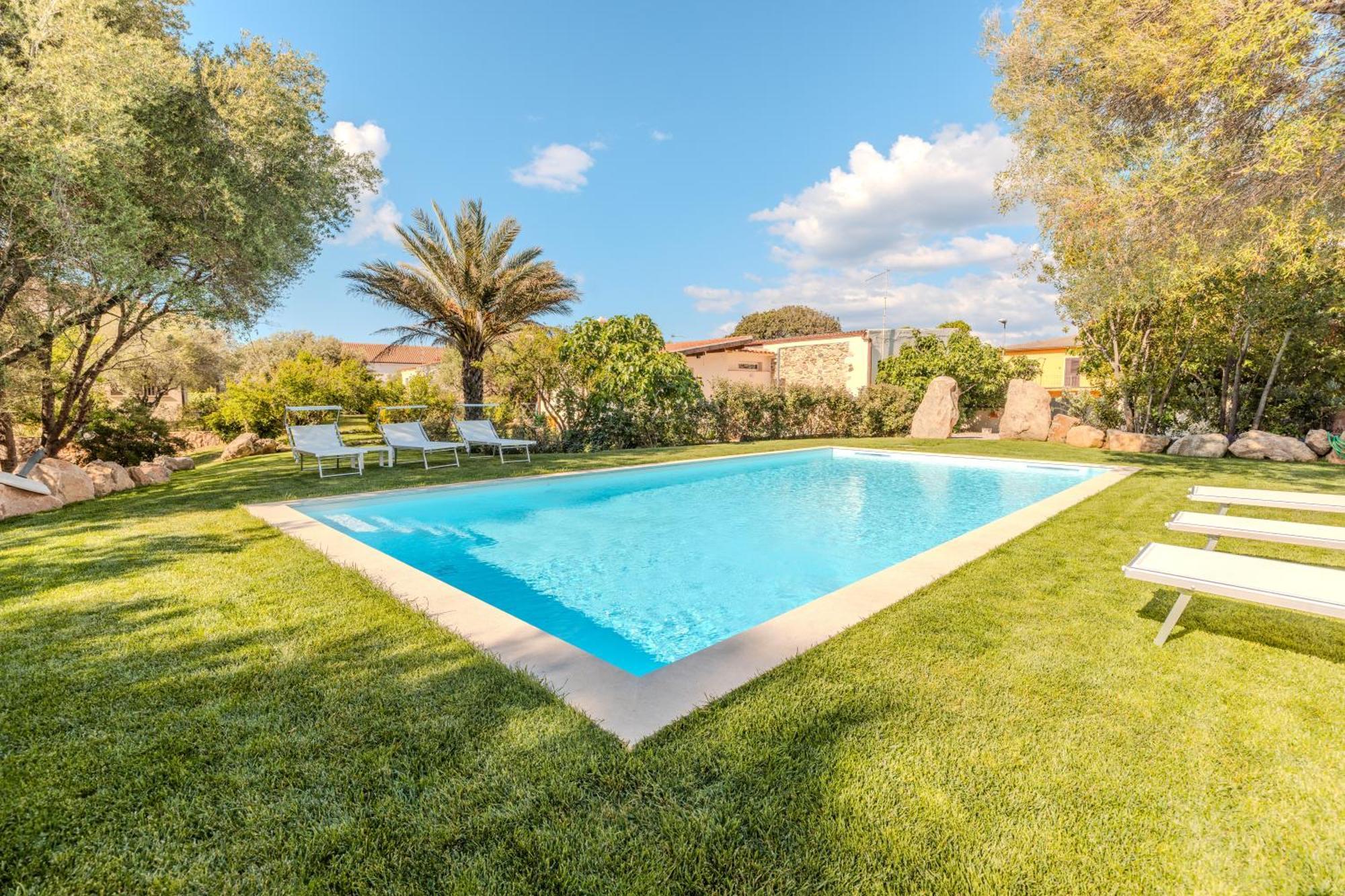 Apartamento Stazzo San Teodoro La Quercia Piscina Condivisa Exterior foto
